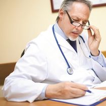 Obbligo Rc dei medici, l'incognita sanzioni