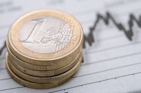 Credito, l'Europa che corre rischia meno