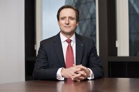 Aviva cede il 47% della coreana Woori