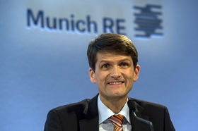 Munich Re, nel 2013 utile netto a 3,3 miliardi di euro