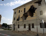 Genialloyd, in caso di terremoto Ricostruiamo insieme hp_thumb_img