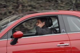 Sicurezza, troppe cattive abitudini degli italiani al volante