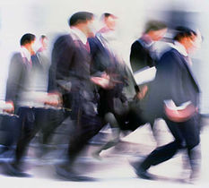 Agenti: applausi o preoccupazioni?