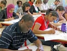 Al via i corsi di guida gratuiti organizzati dall’Aci per tremila stranieri
