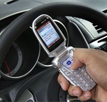Preventivo Rc auto? Basta un sms con data di nascita e numero di targa