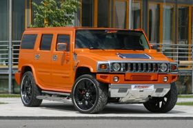 Auto: le donne scelgono il prestigio, gli uomini la praticità