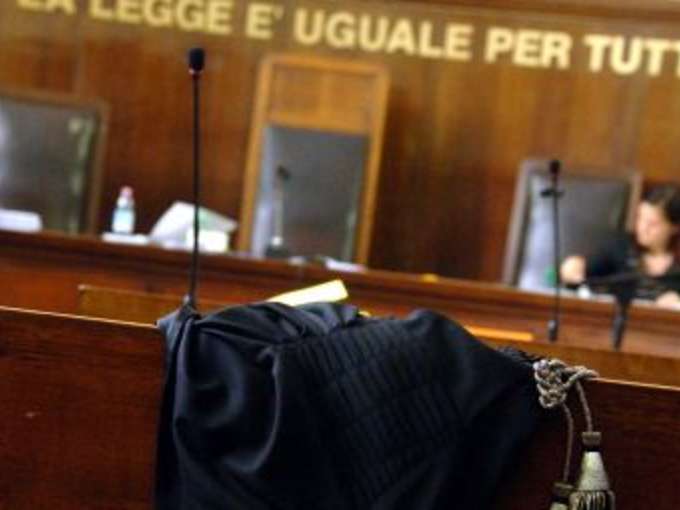 Stop del Tar alle maxi-sanzioni Isvap