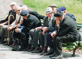 Aboliamo le pensioni di anzianità per aiutare le nuove generazioni""