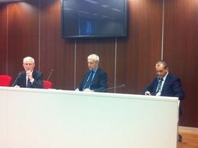 “Scatole nere su ogni auto per ridurre le truffe e legare i premi assicurativi all’uso effettivo delle auto private”