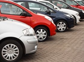 Rc auto, una lotta tra interessi di parte