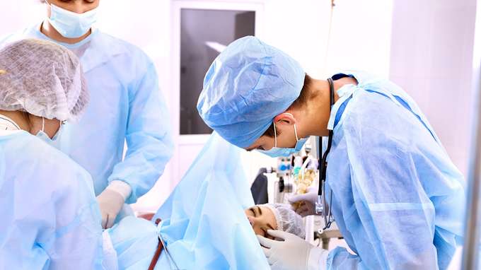 Ospedali pubblici, 1 sinistro ogni 10 degenze tra il 2004 e il 2013