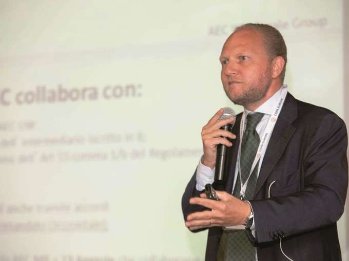 Aec, completato il buy back