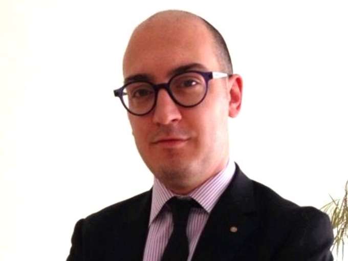 Perché si vuol far cantare il cigno?